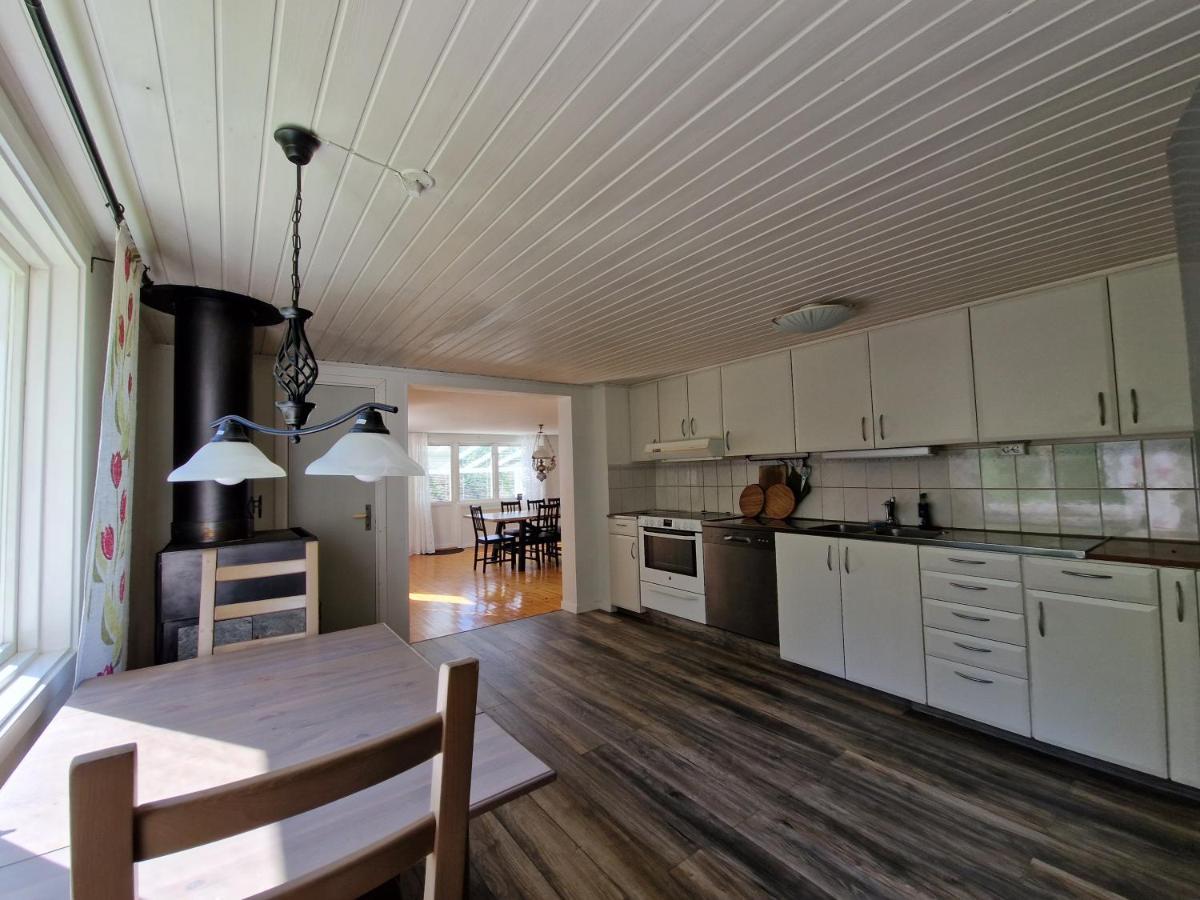 Ferienhaus In Loenneberga ภายนอก รูปภาพ